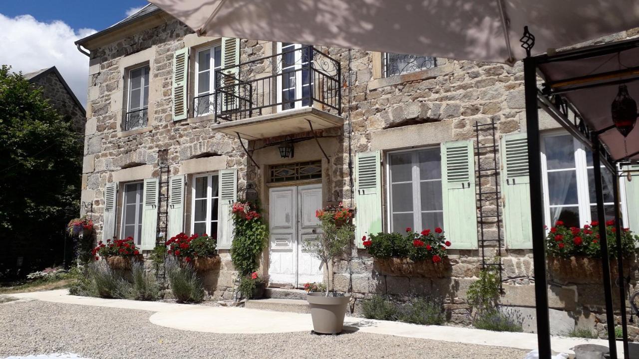 La Maison Bourgeoise Saint-Priest-des-Champs Exteriér fotografie